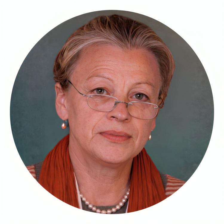 Tamar Joulia-Paris portrait